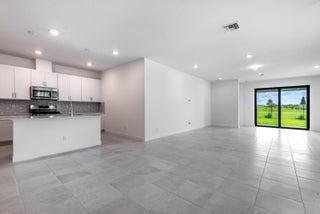 Photo of Listing #RX-11126701