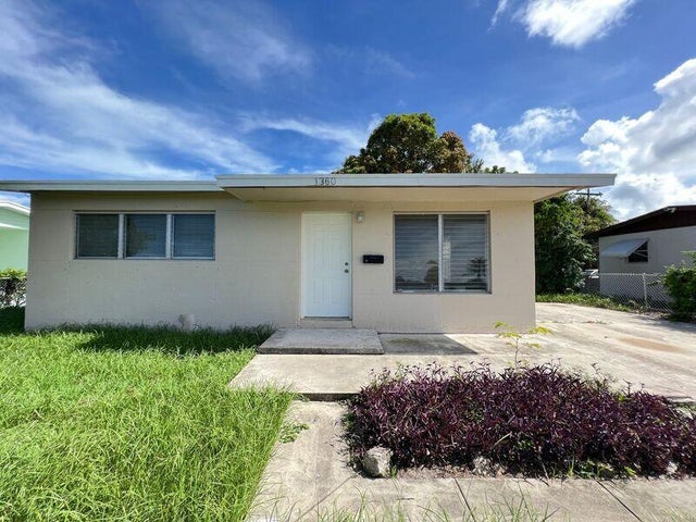 1 of 24 - 1360 10th Street, West Palm Beach, FL