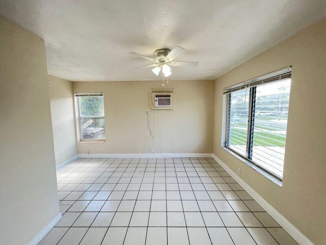 3 of 24 - 1360 10th Street, West Palm Beach, FL
