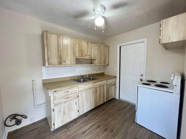 4 of 24 - 1360 10th Street, West Palm Beach, FL