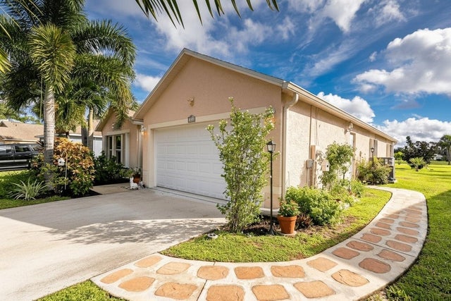 2 of 35 - 488 Sw Deer Run, Port Saint Lucie, FL