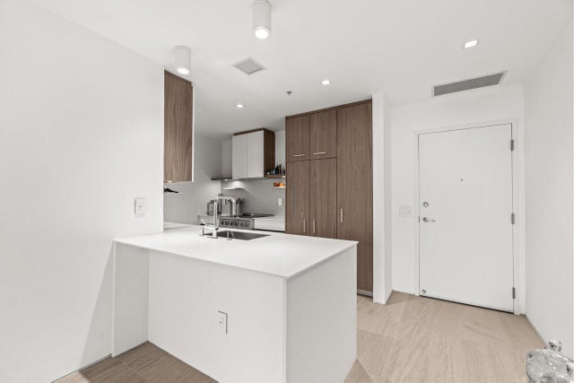 5 of 38 - 300 S Australian Avenue #1104, West Palm Beach, FL