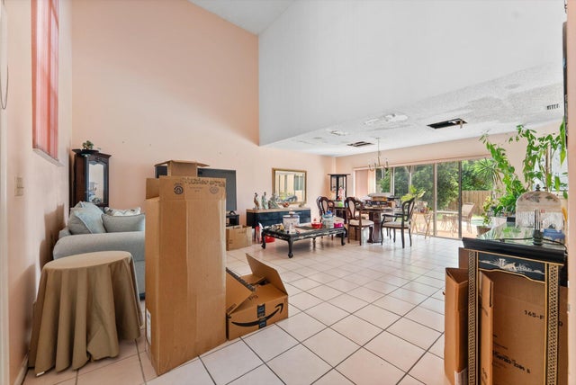 3 of 30 - 10372 Sw 9th Lane, Pembroke Pines, FL