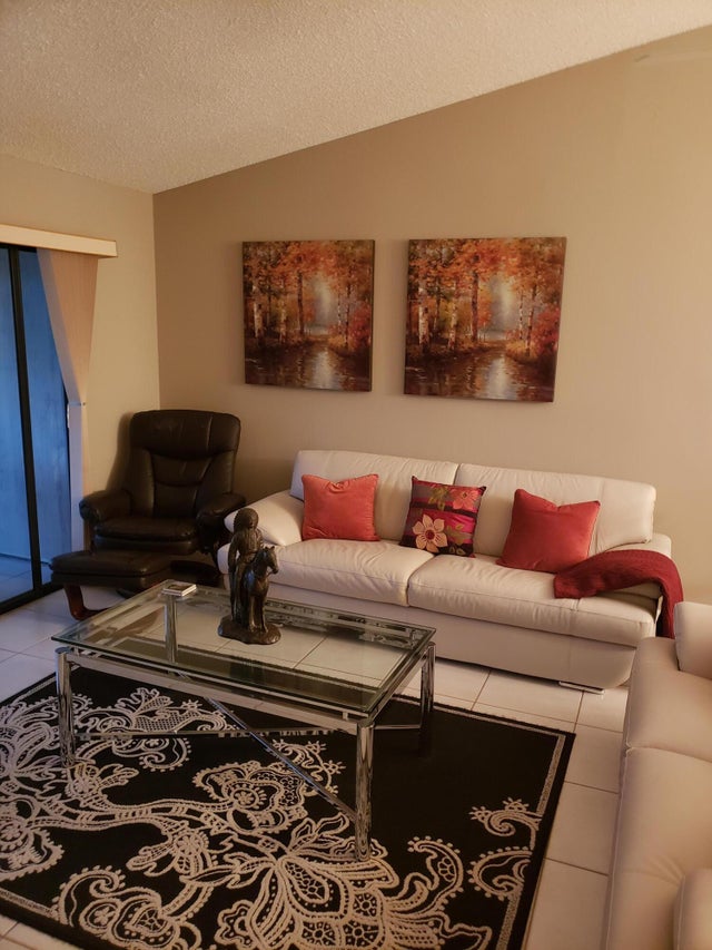 3 of 15 - 15011 Ashland Circle #31, Delray Beach, FL
