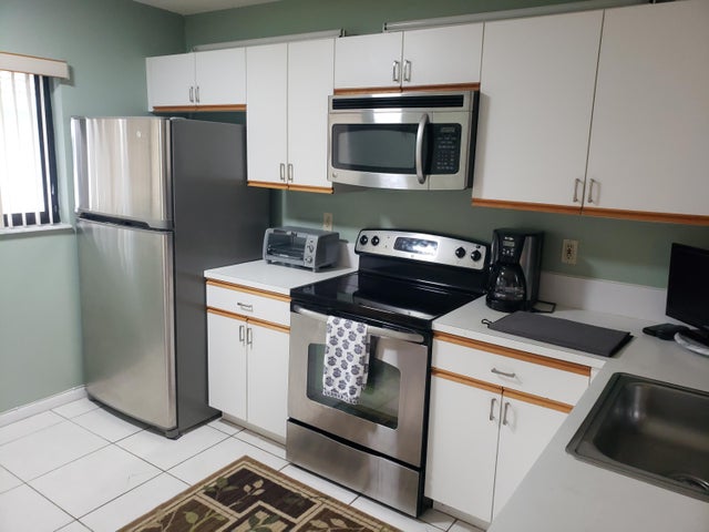 5 of 15 - 15011 Ashland Circle #31, Delray Beach, FL