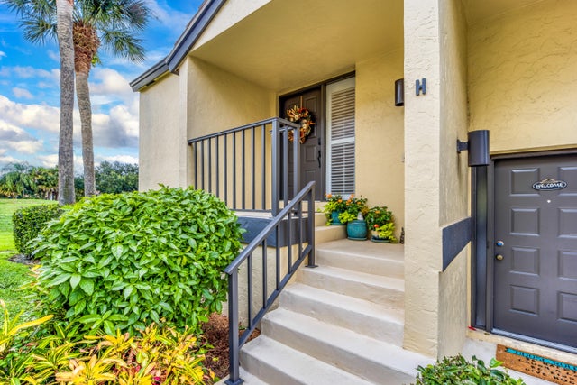3 of 17 - 3961 Sw Greenwood Way #h, Palm City, FL