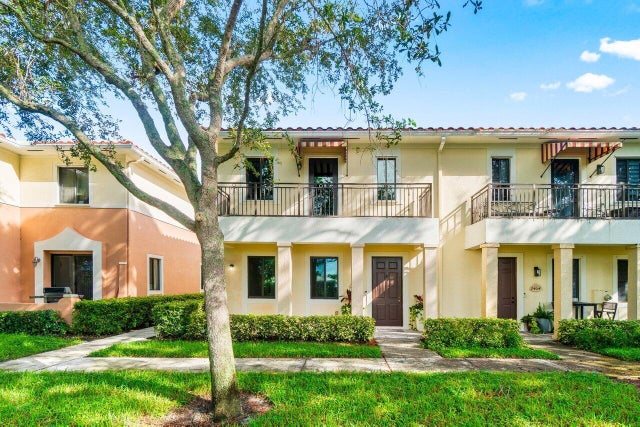 1 of 59 - 2406 Venetian Way, Boynton Beach, FL