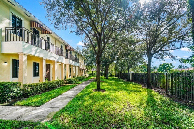 3 of 59 - 2406 Venetian Way, Boynton Beach, FL