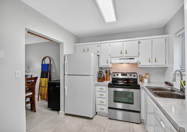 4 of 27 - 200 Waterway Drive S #108, Lantana, FL