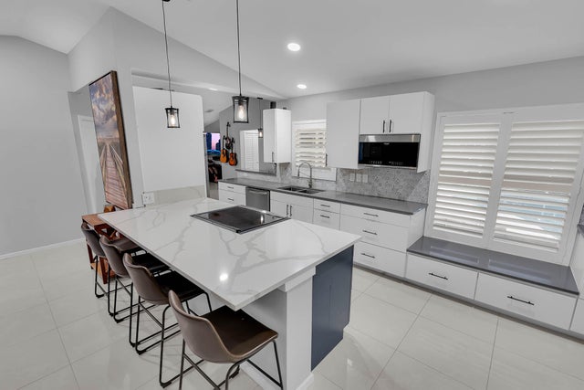 5 of 53 - 2502 Se Berkshire Boulevard, Port Saint Lucie, FL