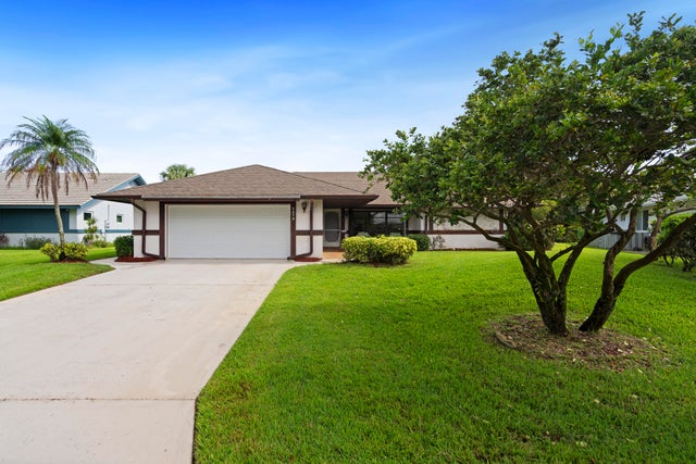 2 of 38 - 5070 Se Hanson Circle, Stuart, FL