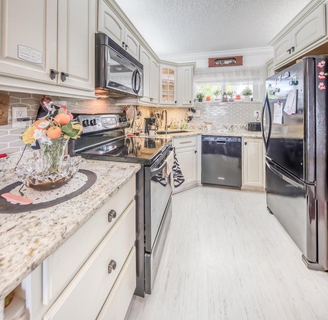 1 of 36 - 2615 Garden Drive S #205, Lake Worth Beach, FL