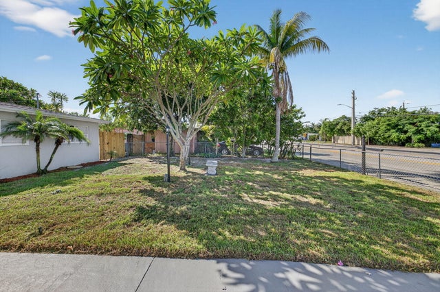 5 of 41 - 4200 Ne 3rd Avenue, Deerfield Beach, FL