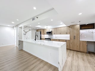 Photo of Listing #RX-11126875