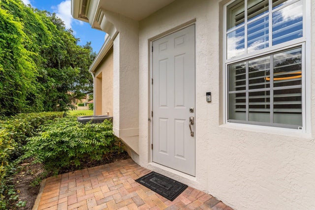 4 of 36 - 516 Commons Drive, Palm Beach Gardens, FL