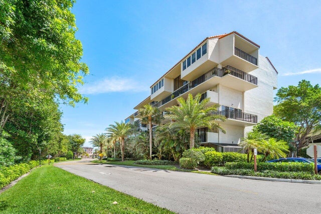 4 of 54 - 3908 S Ocean Boulevard #563, Highland Beach, FL