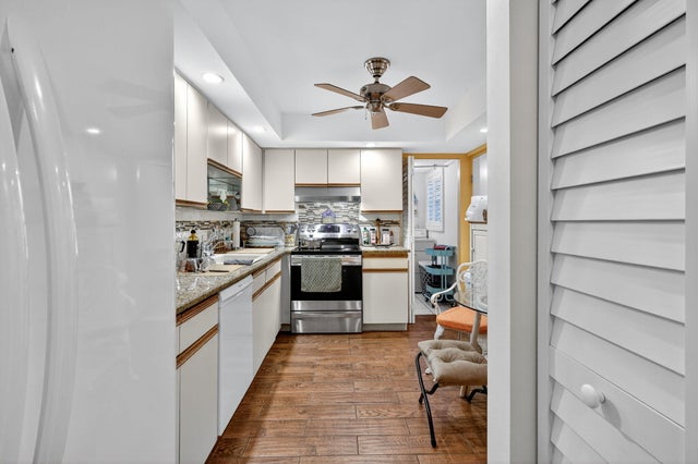 3 of 49 - 5340 Nw 2nd Avenue #421, Boca Raton, FL