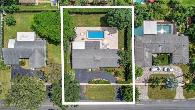 2 of 46 - 382 S Fig Tree Lane, Plantation, FL