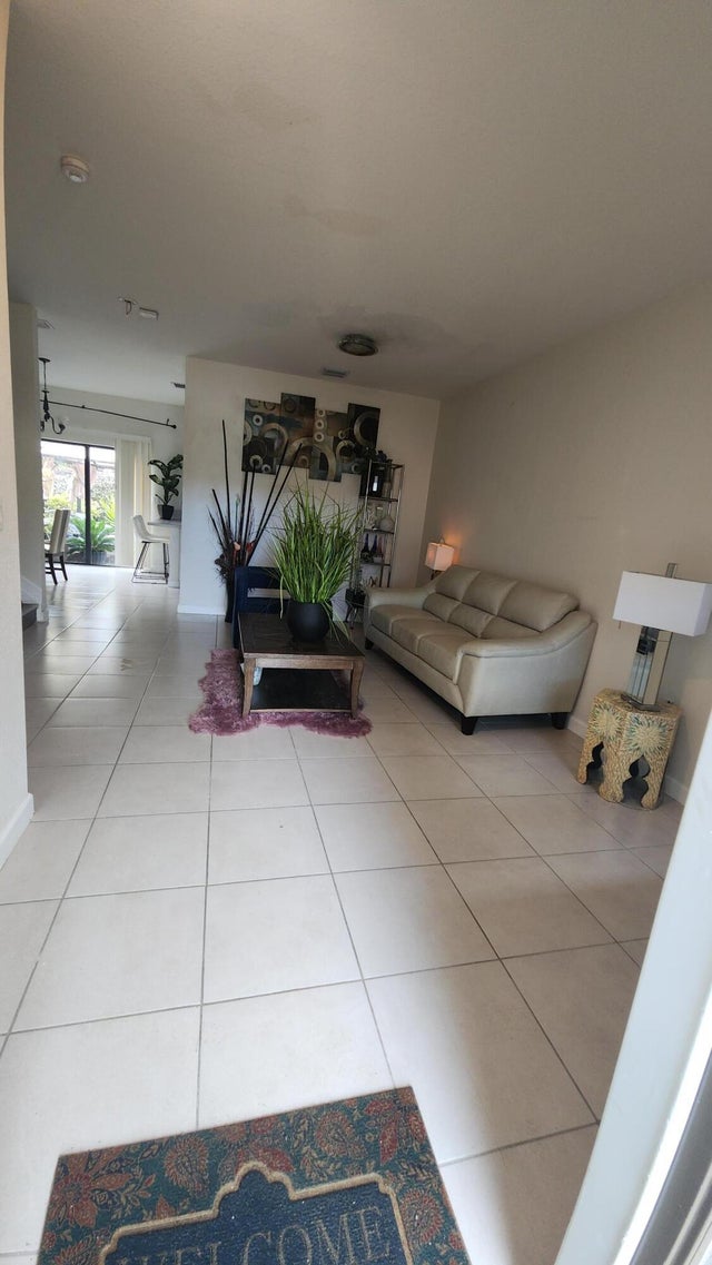 3 of 29 - 6002 Clydesdale Court, Davie, FL