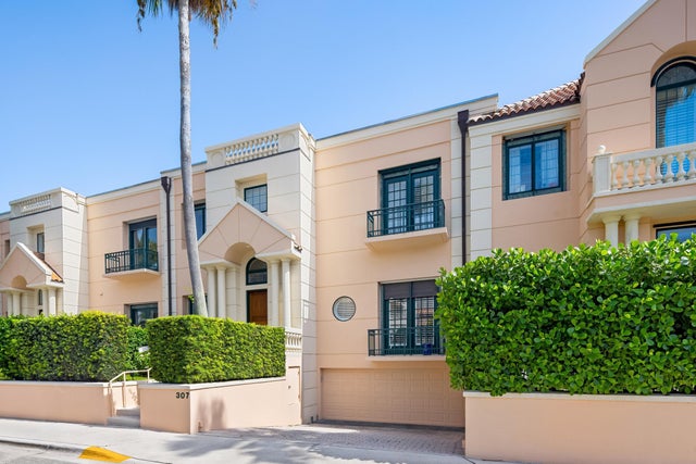 4 of 48 - 307 Everglade Avenue, Palm Beach, FL