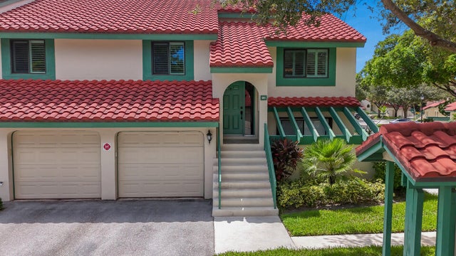 2 of 43 - 9 Lexington Lane E #h, Palm Beach Gardens, FL