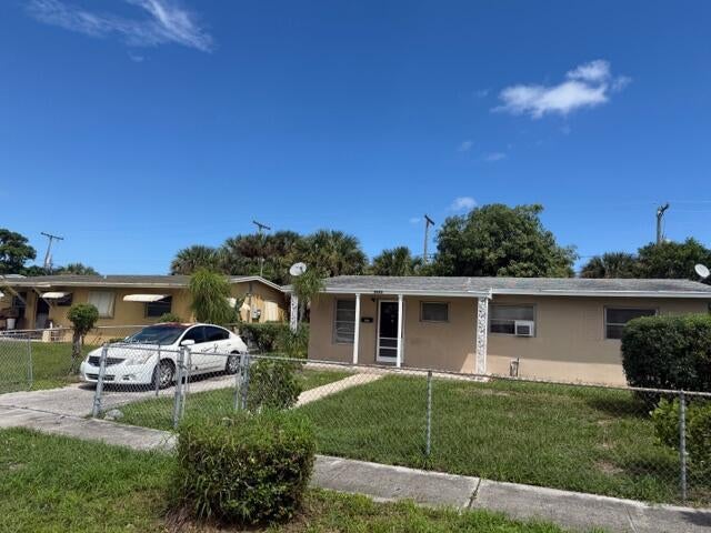 1 of 8 - 1441 8th Street, West Palm Beach, FL