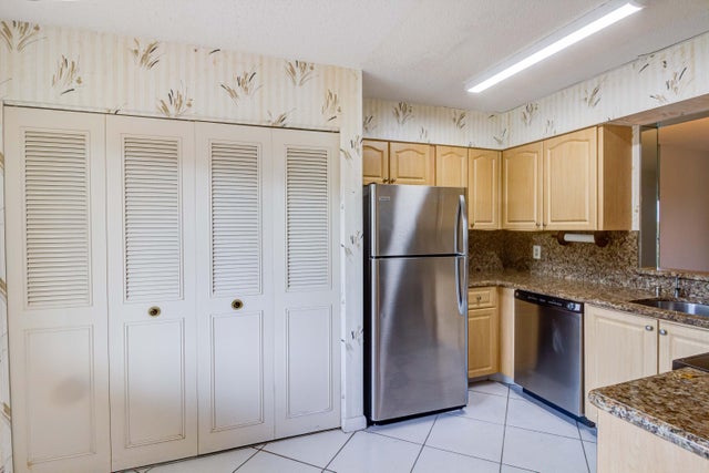 3 of 17 - 14360 Strathmore Lane #406, Delray Beach, FL