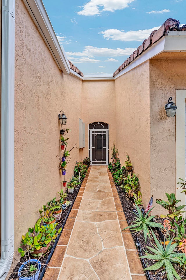 3 of 37 - 2455 Coral Trace Circle S, Delray Beach, FL