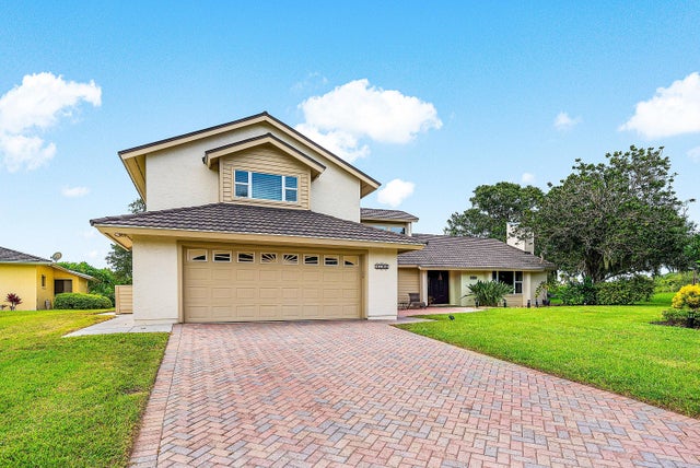 4 of 71 - 7100 Lorraine Court, Port Saint Lucie, FL