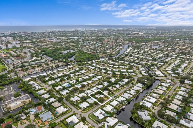 2 of 43 - 858 Hickory Terrace, Boca Raton, FL