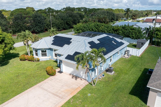2 of 66 - 2443 Se Tracy Avenue, Port Saint Lucie, FL