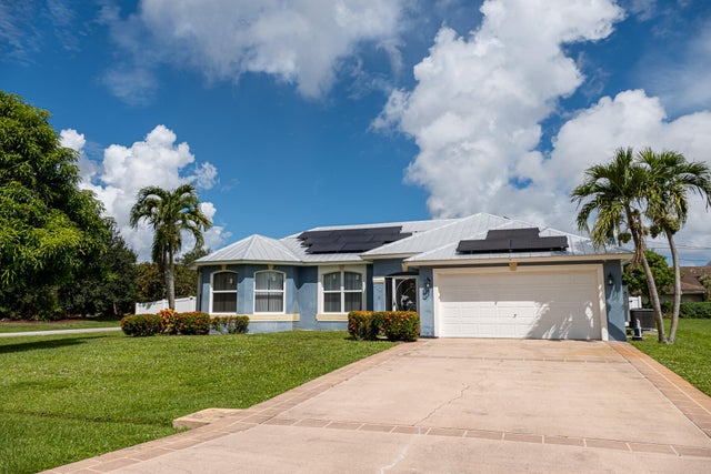 3 of 66 - 2443 Se Tracy Avenue, Port Saint Lucie, FL