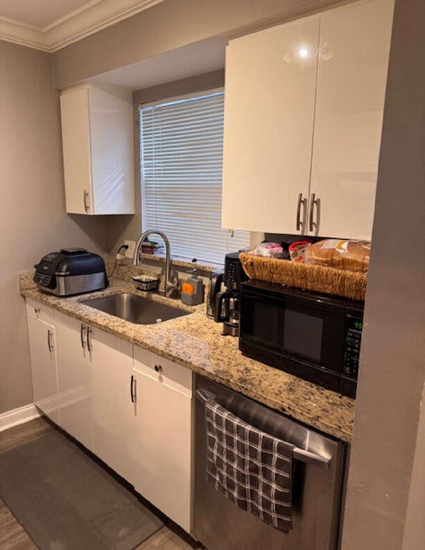 5 of 14 - 4402 Inlet Circle, Greenacres, FL