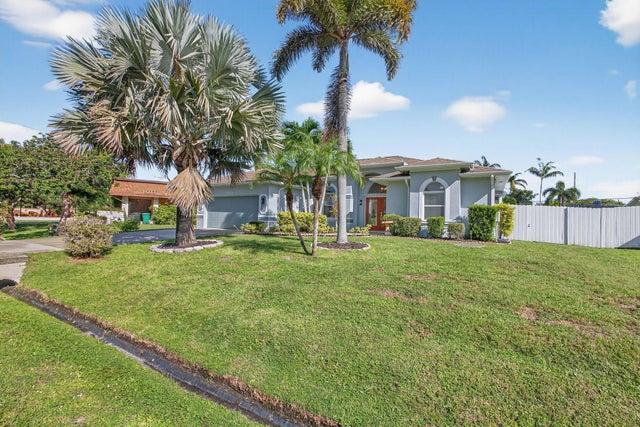 4 of 60 - 1113 Se Petunia Avenue, Port Saint Lucie, FL