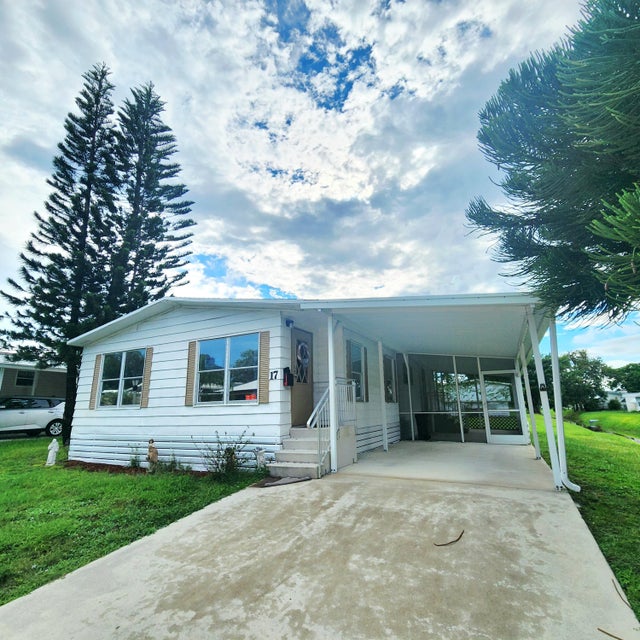 1 of 36 - 17 Maya Way, Port Saint Lucie, FL