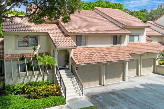1 of 31 - 5600 Coach House Circle #e, Boca Raton, FL