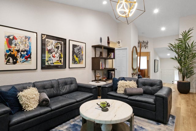 5 of 31 - 5600 Coach House Circle #e, Boca Raton, FL