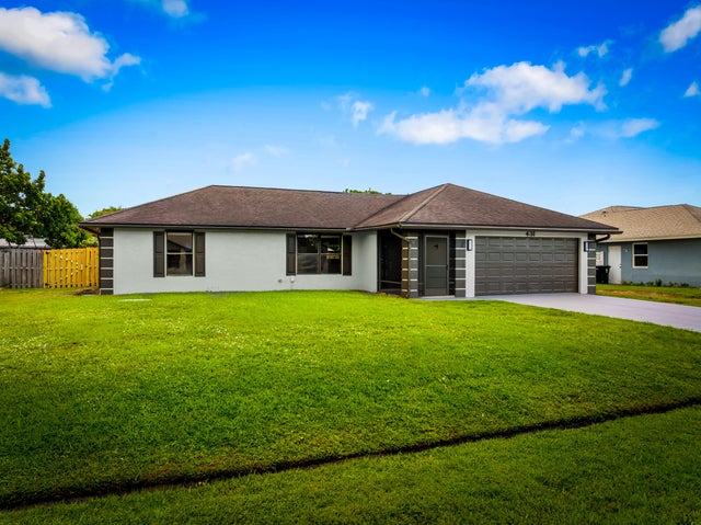 2 of 33 - 431 Se Volkerts Terrace, Port Saint Lucie, FL