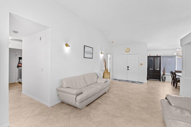 3 of 43 - 212 Trails End, Greenacres, FL