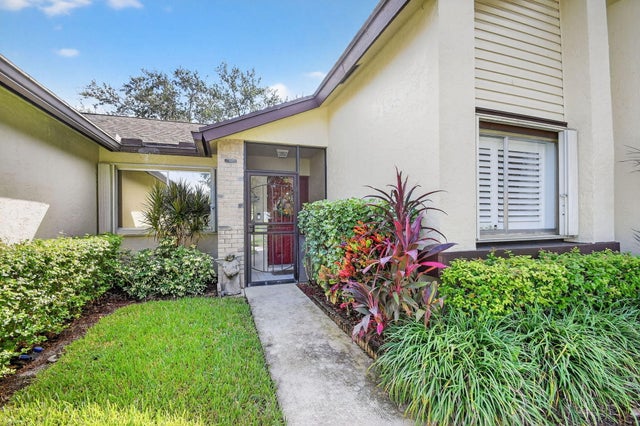 4 of 49 - 113 Ramblewood Circle, Royal Palm Beach, FL
