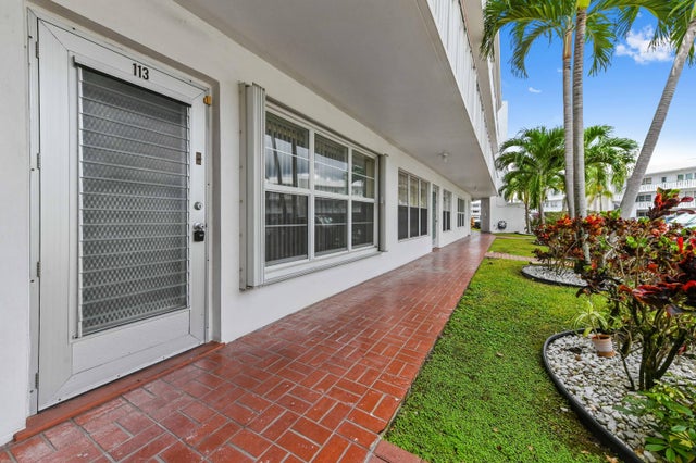 2 of 25 - 113 Wellington D, West Palm Beach, FL