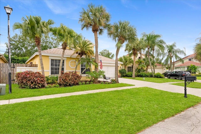 4 of 40 - 9414 Aegean Drive, Boca Raton, FL