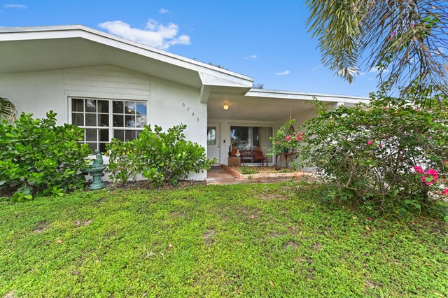 3 of 24 - 6745 Camelia Drive, Miramar, FL
