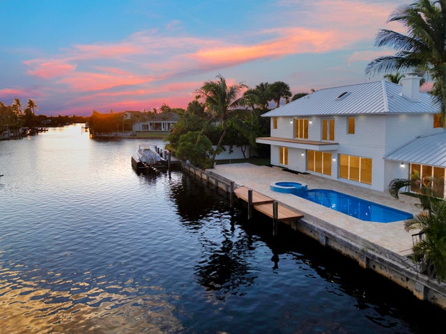 3 of 9 - 580 Sw 15th Street, Boca Raton, FL