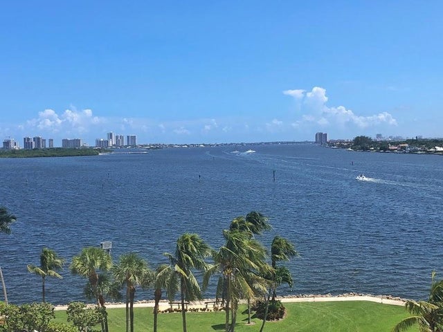 1 of 51 - 115 Lakeshore Drive #746, North Palm Beach, FL