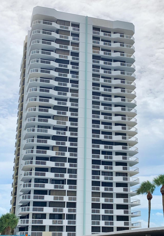 4 of 51 - 115 Lakeshore Drive #746, North Palm Beach, FL