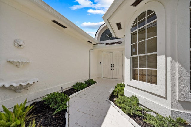 2 of 36 - 2587 Muir Circle, Wellington, FL