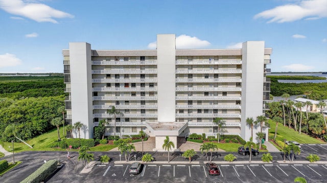 1 of 73 - 5059 N Highway A1a #406, Hutchinson Island, FL