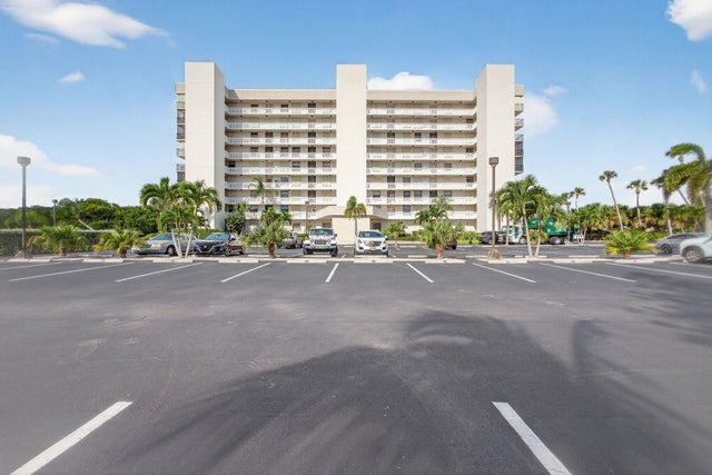 2 of 73 - 5059 N Highway A1a #406, Hutchinson Island, FL