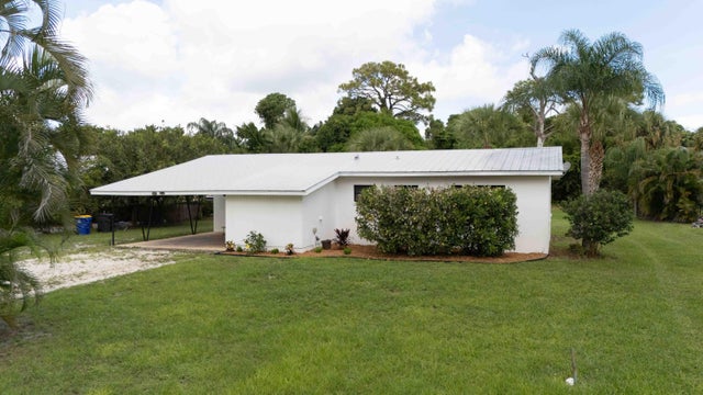 1 of 29 - 1849 Nw Pine Tree Way, Stuart, FL